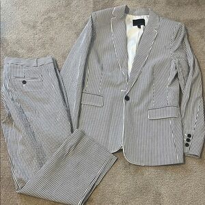 Banana Republic Pinstripe Two-Piece Suit (Avery straight pant and blazer) sz 10
